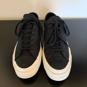 Black Converse (soft canvas)